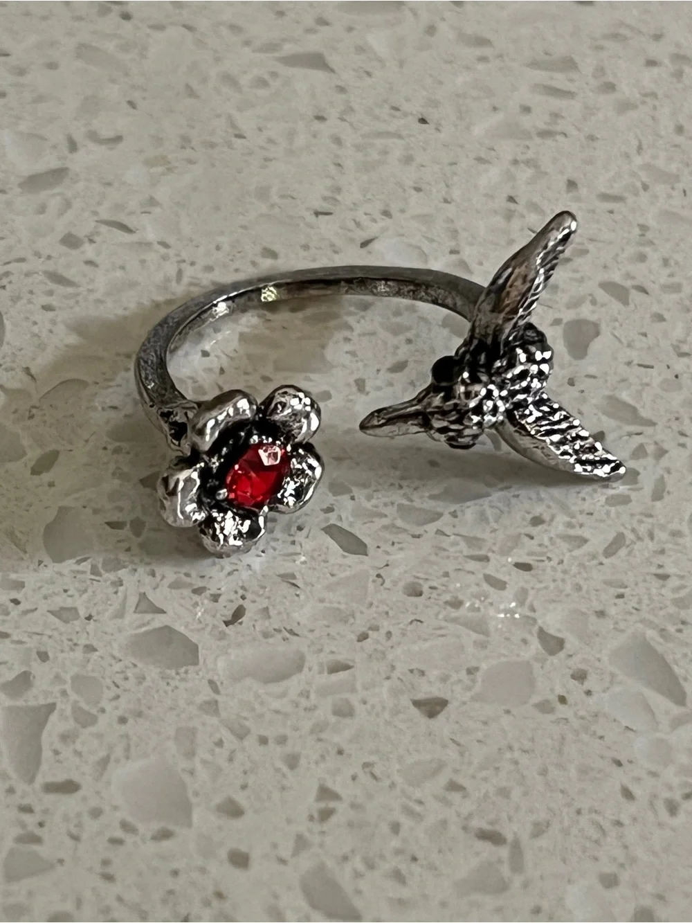 Green Stone Adjustable Hummingbird Rings‎